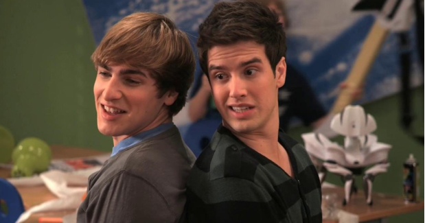 Nickalive Nickelodeon And Big Time Rush Stars Kendall Schmidt And